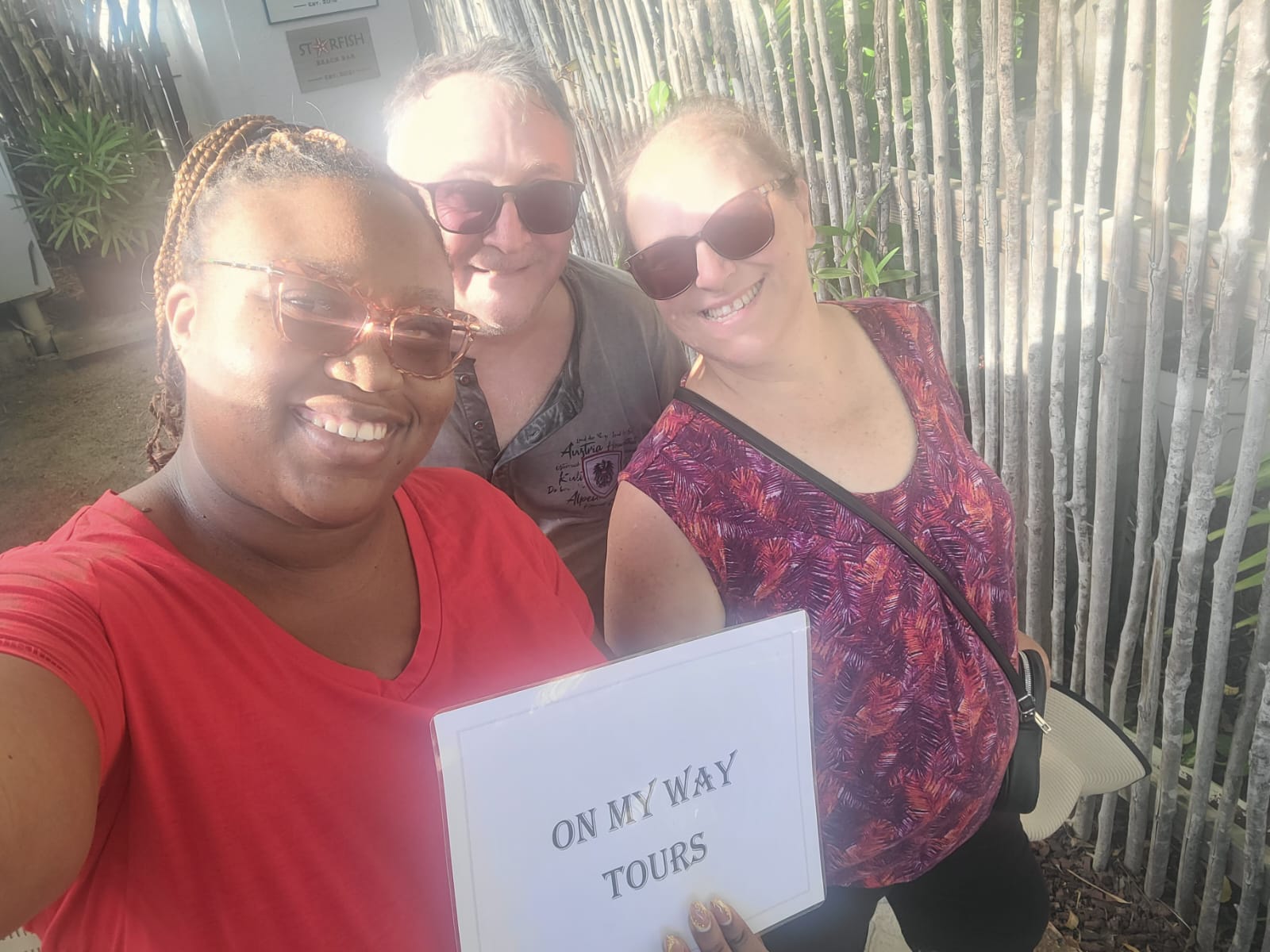 Gäste entdecken Antigua mit einer lokalen Guide